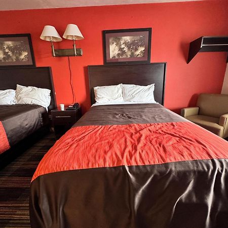 Oyo Palm Leaf Motel Ashland Dış mekan fotoğraf