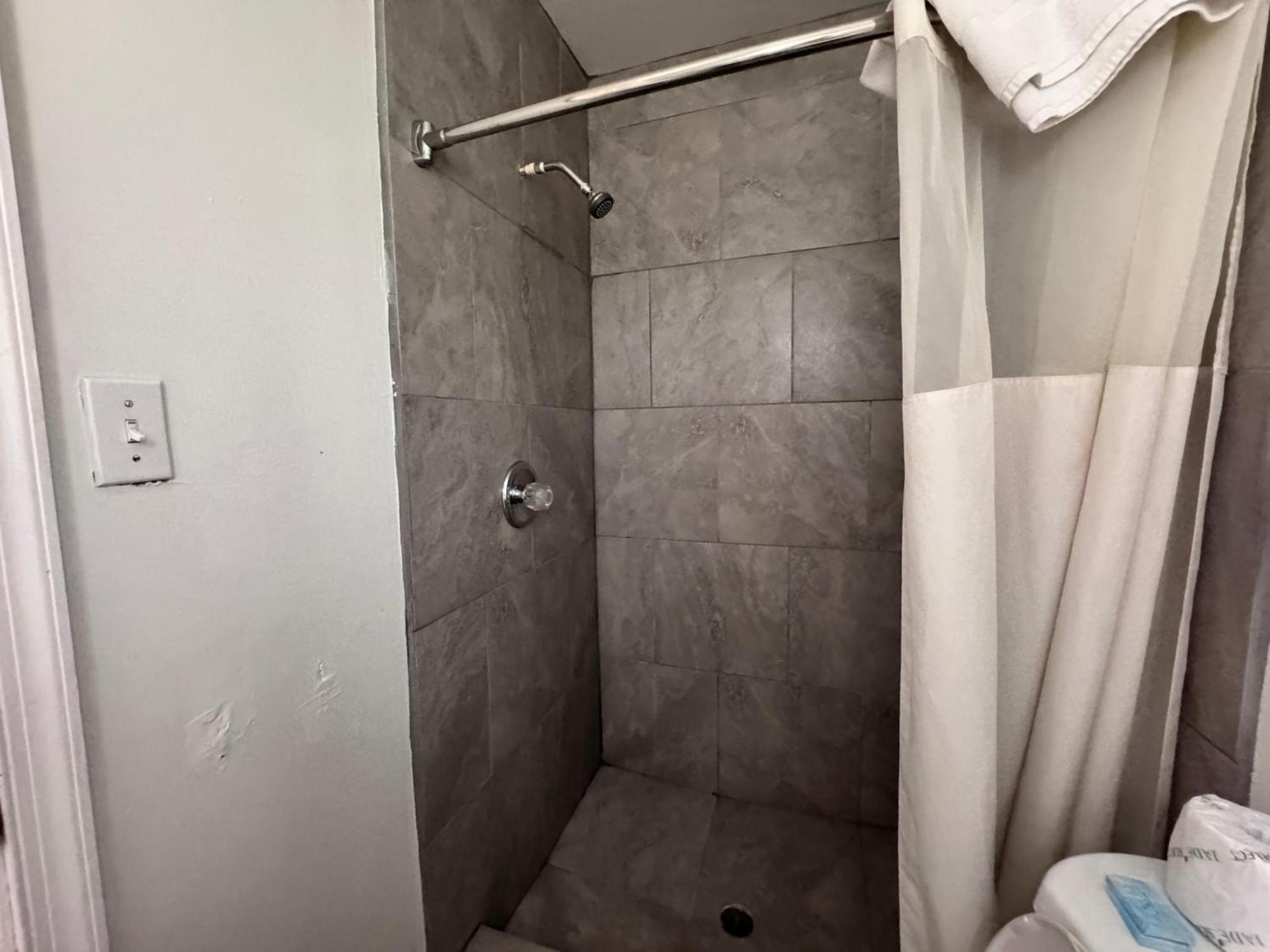 Oyo Palm Leaf Motel Ashland Dış mekan fotoğraf