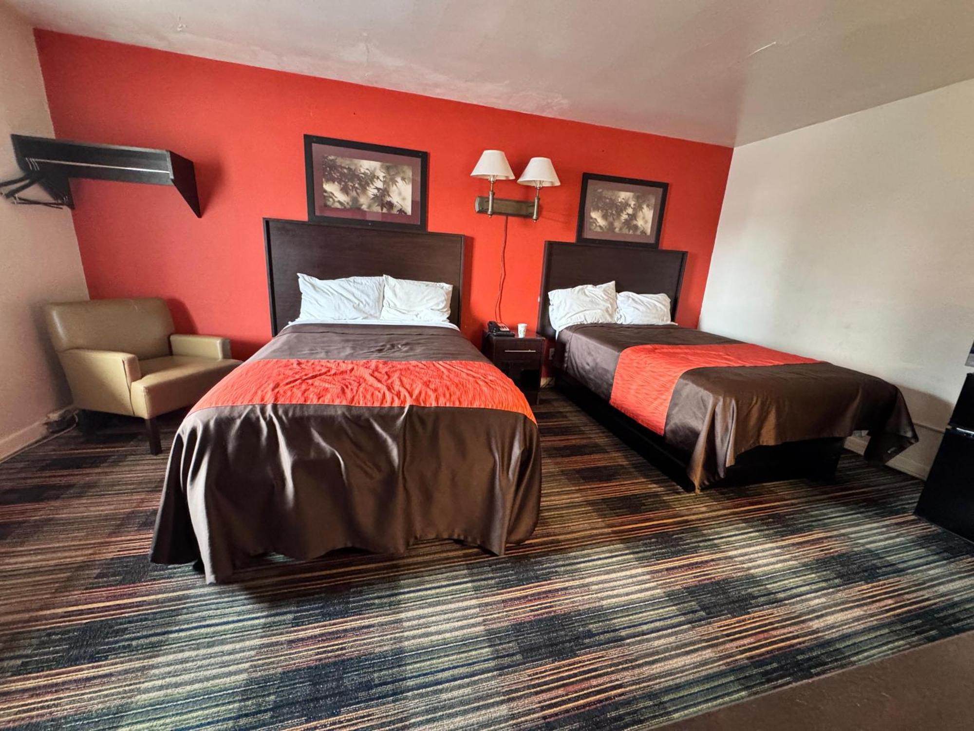 Oyo Palm Leaf Motel Ashland Dış mekan fotoğraf